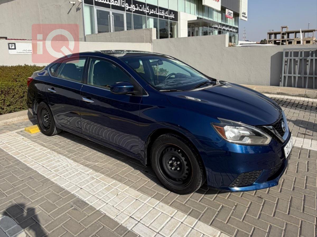 نیسان سێنترا